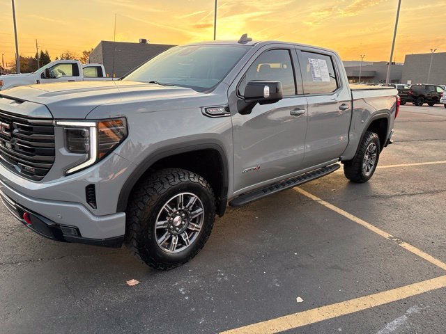 Used 2024 GMC Sierra 1500 AT4 w/ Technology Package AWD/4WD image 20