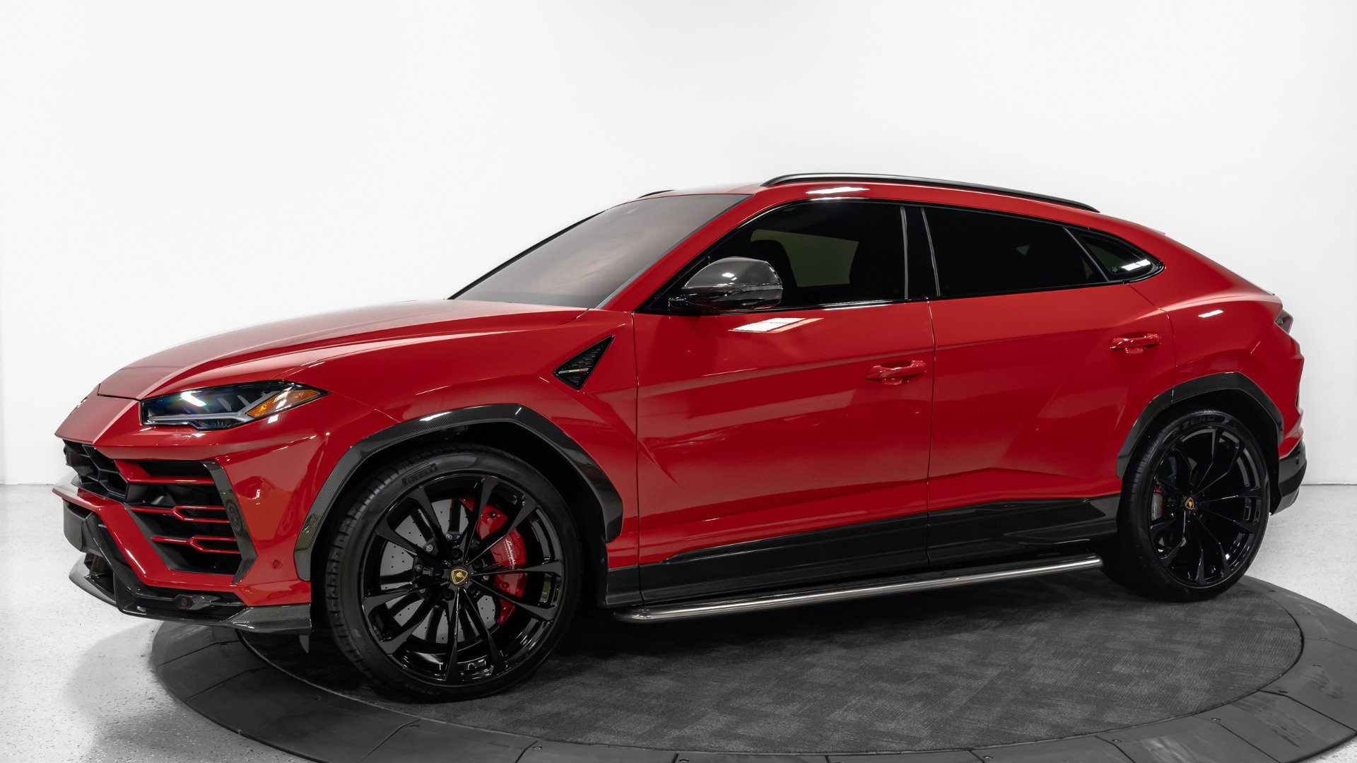 Used 2021 Lamborghini Urus image 4