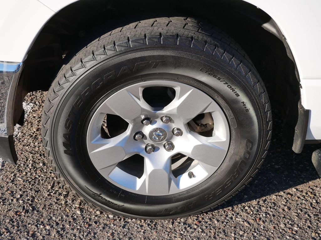 Used 2023 RAM 1500 Big Horn AWD/4WD image 8