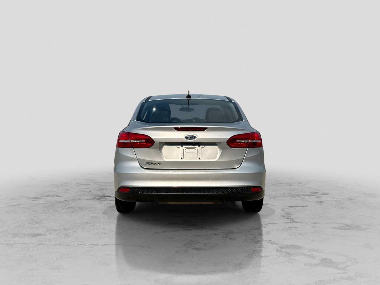 Used 2018 Ford Focus S FWD image 5
