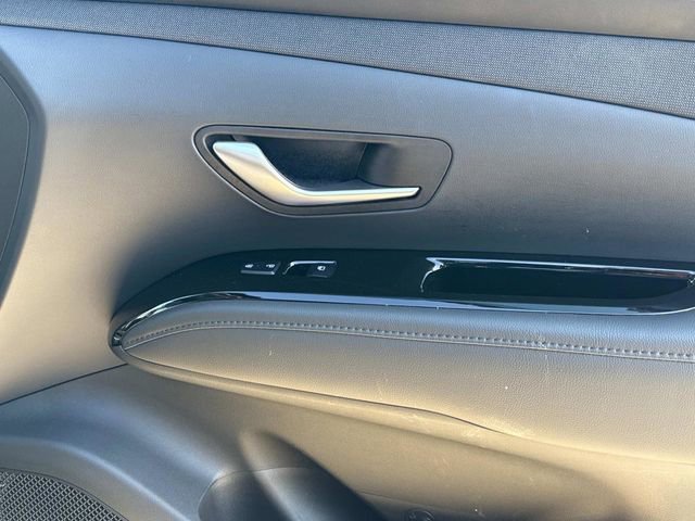 Used 2024 Hyundai Tucson Limited image 22