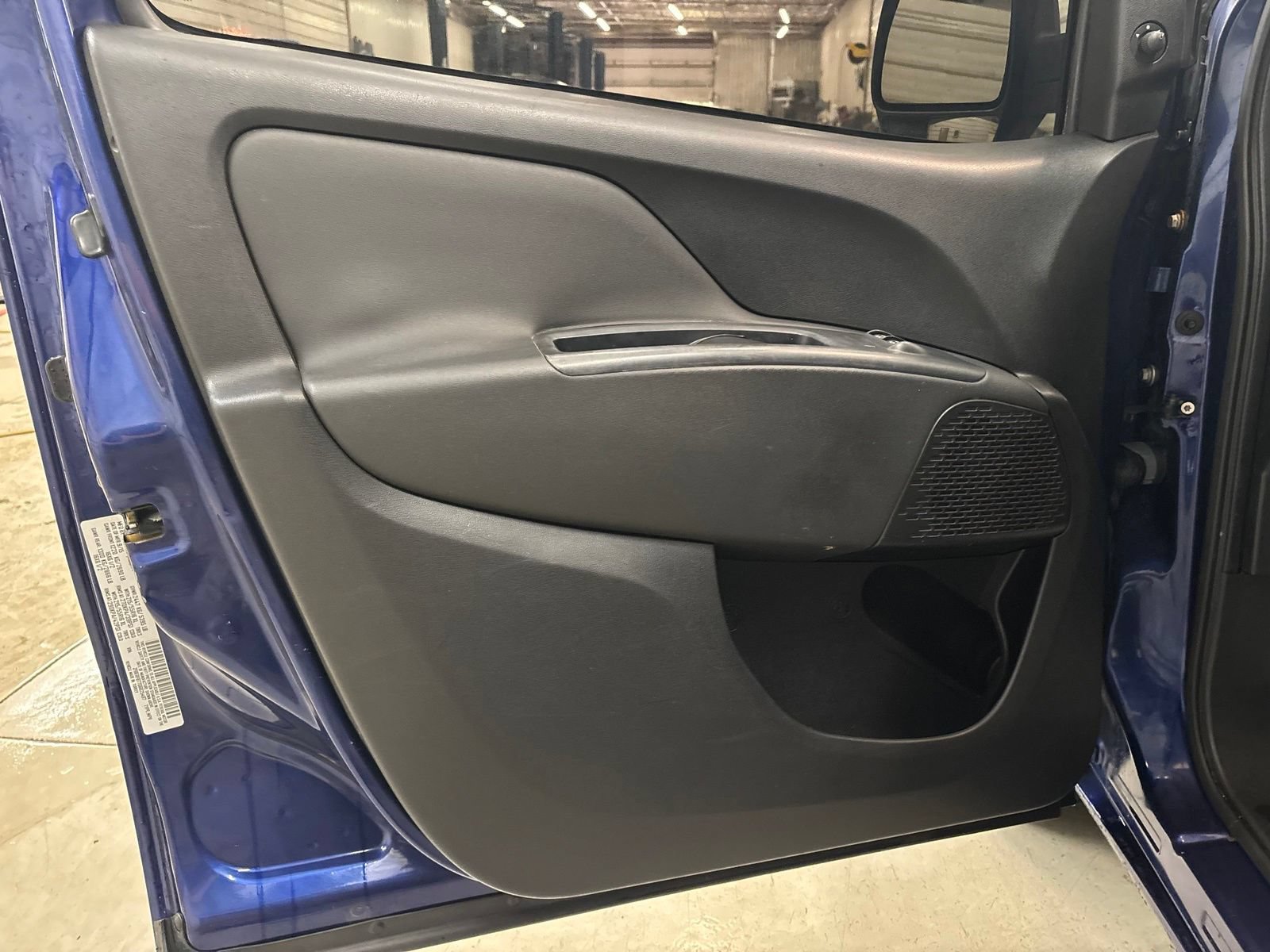 Used 2016 RAM ProMaster City Tradesman SLT w/ Rear Back-up Camera Group FWD image 7