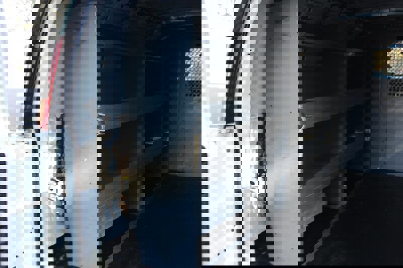 Used 2007 Chevrolet Express 1500 AWD image 14