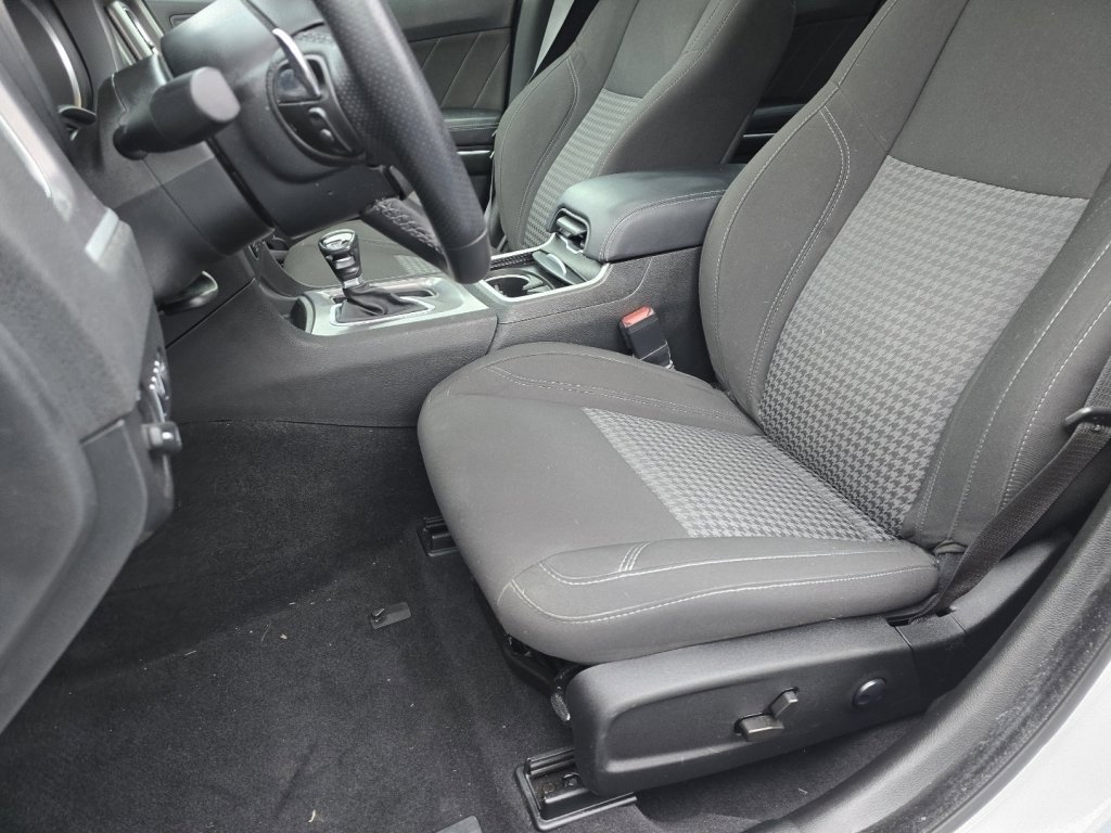 Used 2022 Dodge Charger SXT w/ Navigation & Travel Group image 21