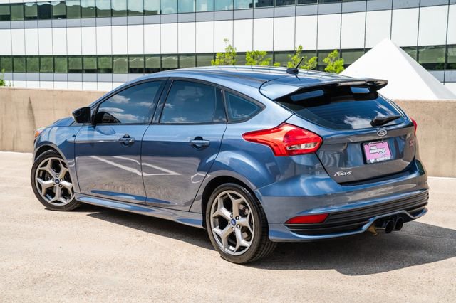 Used 2018 Ford Focus ST image 43