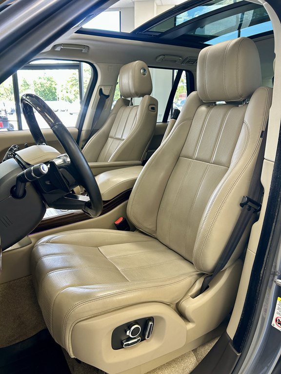 Used 2016 Land Rover Range Rover Supercharged AWD/4WD image 14