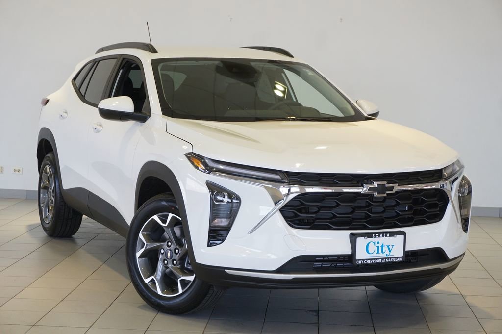 New 2026 Chevrolet Trax LT image 4
