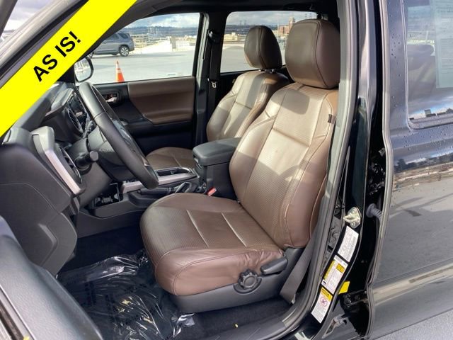 Used 2016 Toyota Tacoma Limited image 16