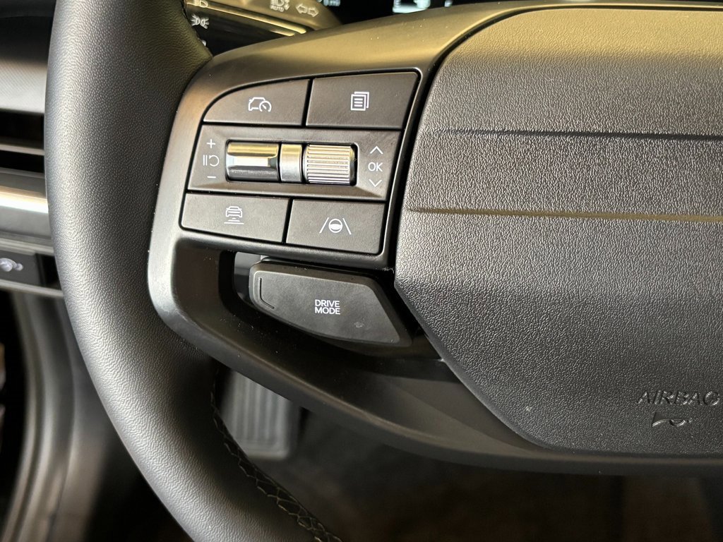 Used 2025 Kia K4 EX image 10