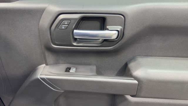 Used 2019 Chevrolet Silverado 1500 Custom w/ Custom Value Package RWD image 13