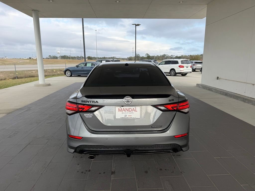 Used 2023 Nissan Sentra SR w/ Midnight Edition Package image 6