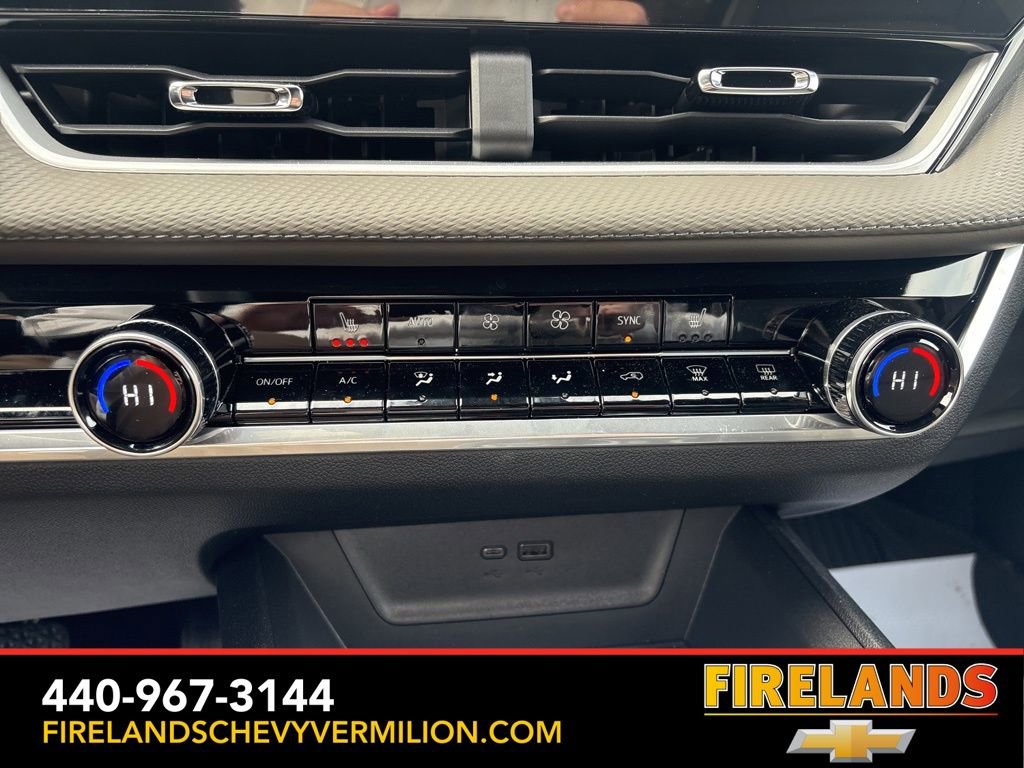 New 2026 Chevrolet Equinox LT w/ Convenience Package II video 2