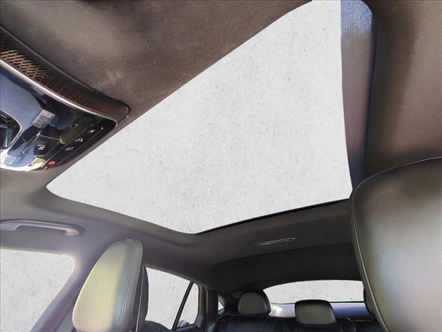 Used 2025 Mercedes-Benz GLC 300 4MATIC image 21