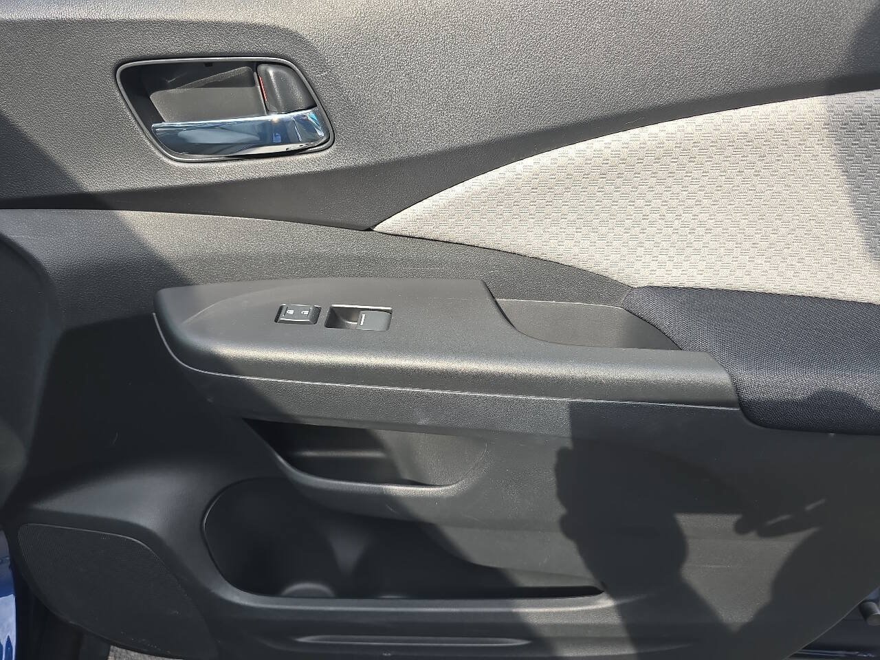 Used 2015 Honda CR-V EX image 29