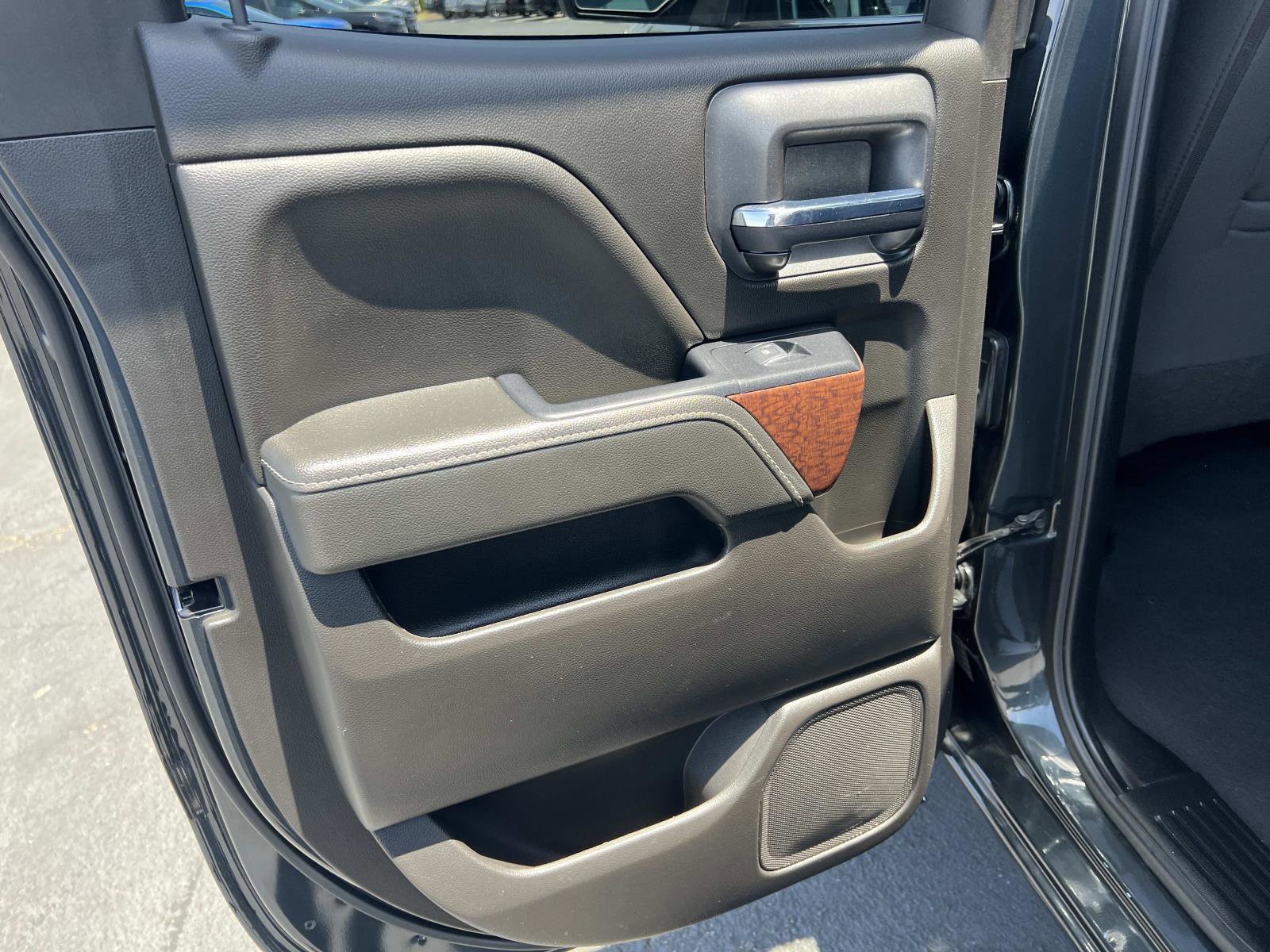 Used 2019 GMC Sierra 1500 SLE w/ Texas SLE Value Package RWD image 19