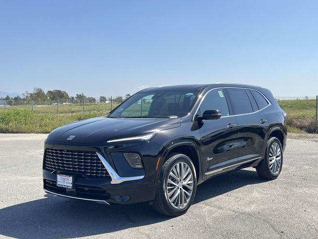New 2026 Buick Enclave Avenir w/ Super Cruise Package FWD image 8