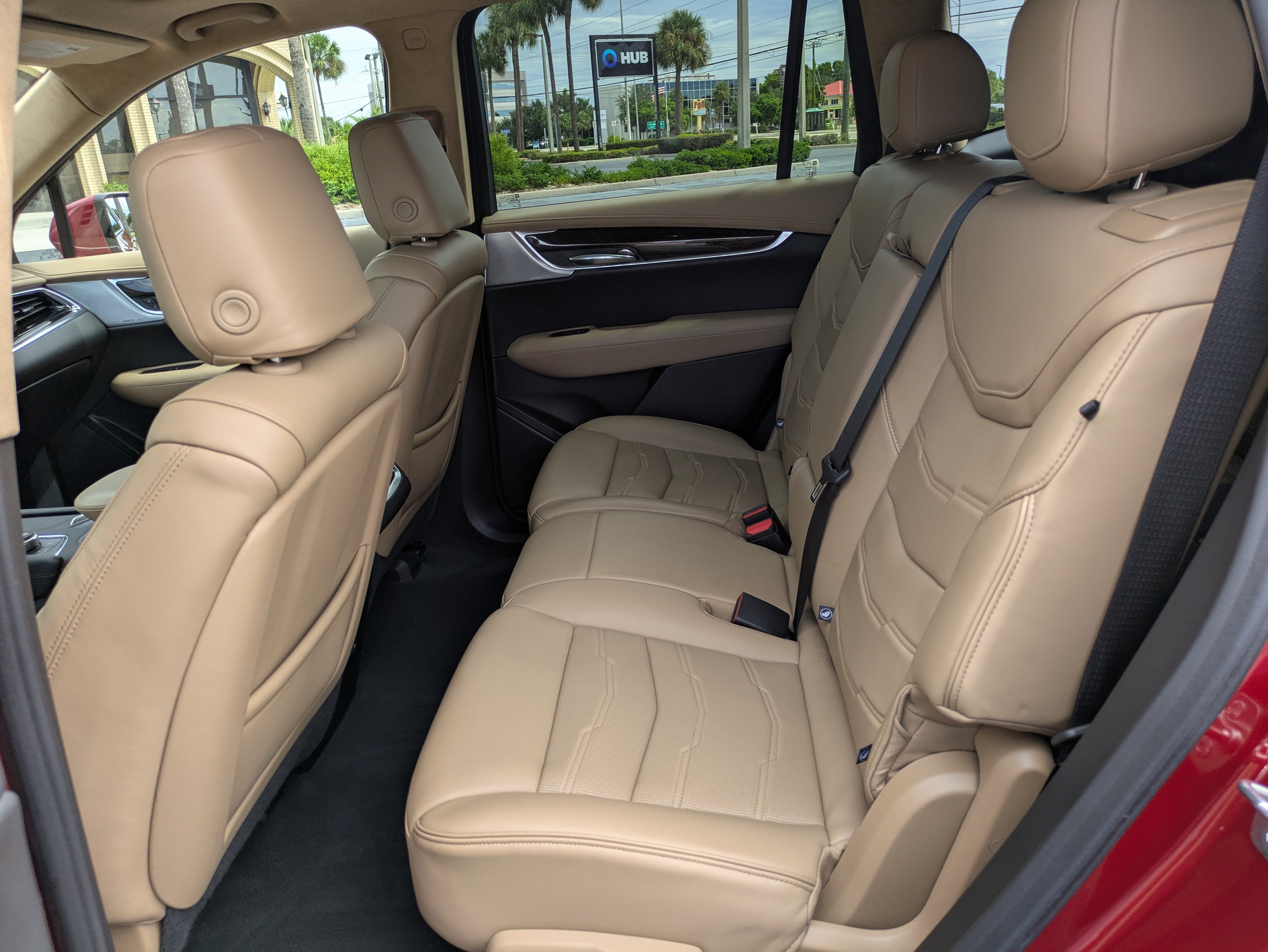 Certified 2025 Cadillac XT6 Premium Luxury w/ Platinum Package AWD/4WD image 13