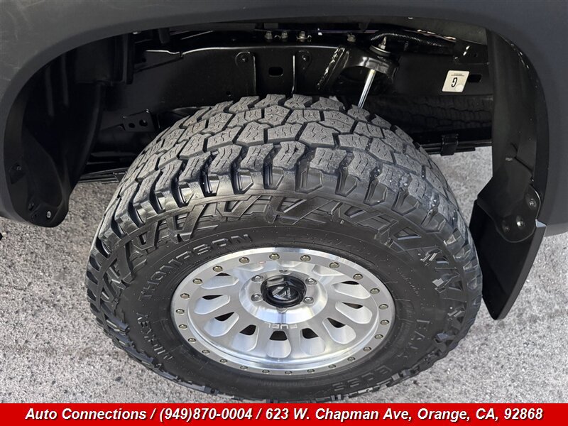 Used 2017 Toyota Tacoma TRD Off-Road w/ Tow Package (A/T) AWD/4WD image 37