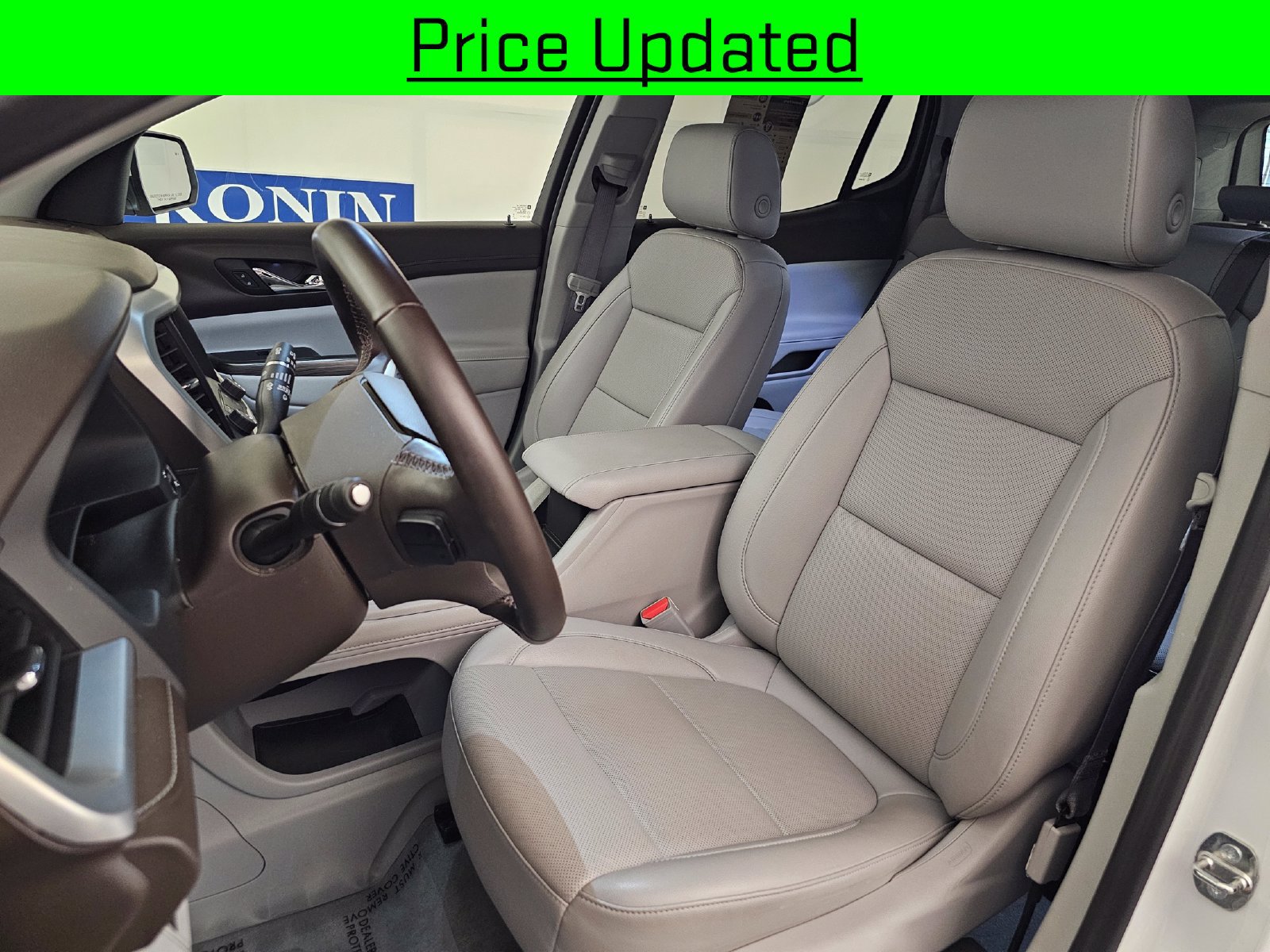 Used 2023 GMC Acadia SLT AWD/4WD image 6