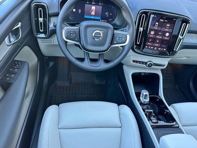 New 2026 Volvo XC40 B5 Plus w/ Protection Package Premier image 8