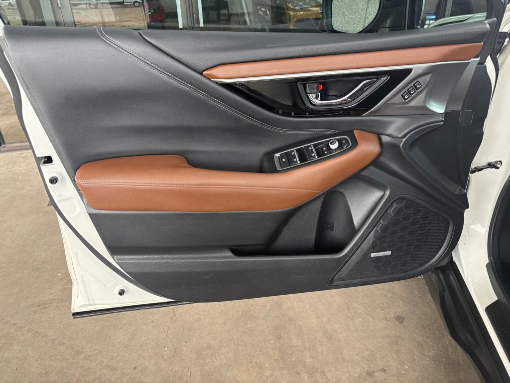 Used 2020 Subaru Outback Touring XT AWD/4WD image 21