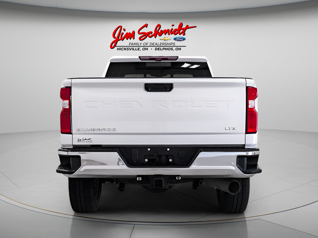 Used 2021 Chevrolet Silverado 2500 LTZ w/ LTZ Premium Package AWD/4WD image 5