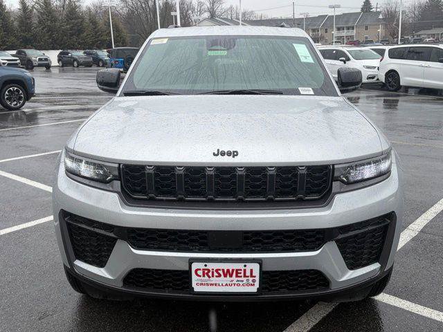 New 2026 Jeep Grand Cherokee Altitude AWD/4WD image 10