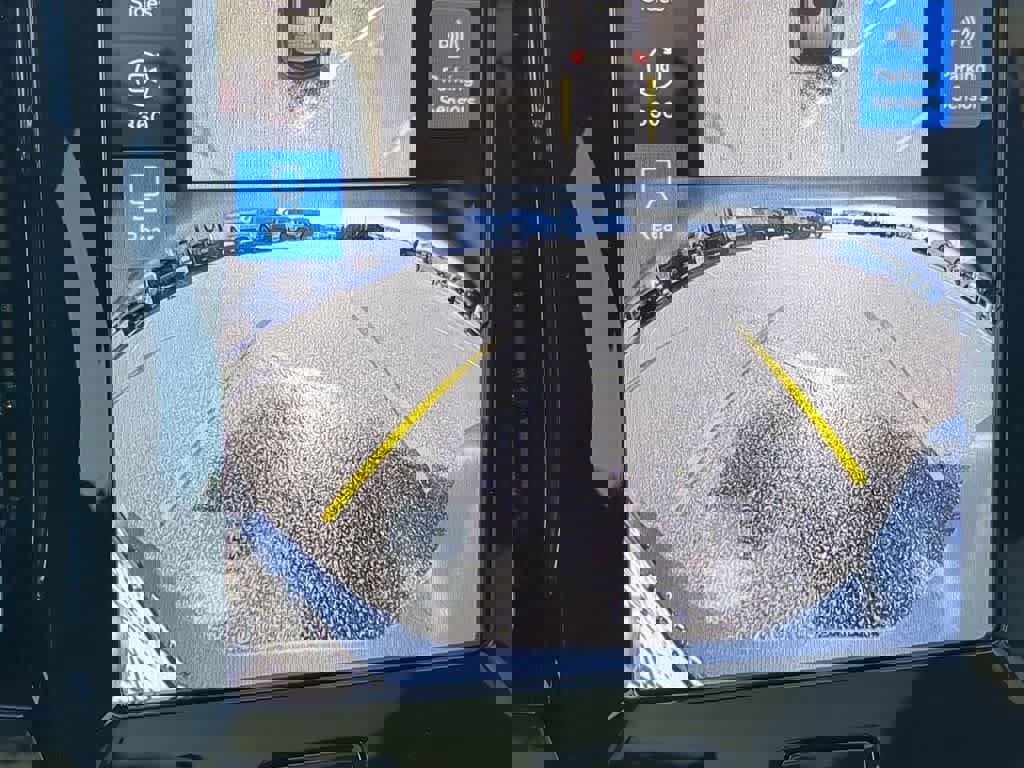 Used 2026 Volvo XC40 B5 Plus w/ Protection Package Premier image 28