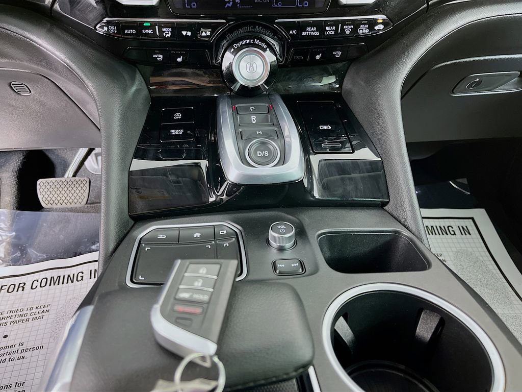 Used 2024 Acura MDX SH-AWD image 23