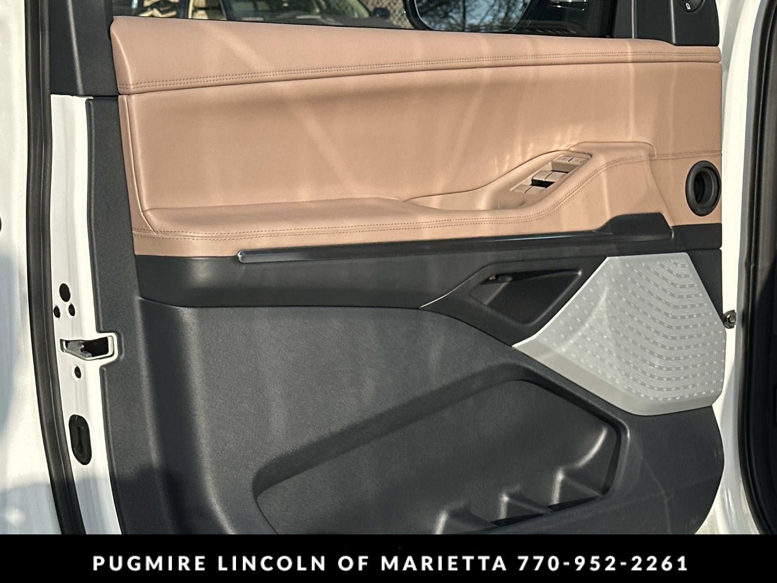 New 2026 Lincoln Navigator Black Label AWD/4WD image 10