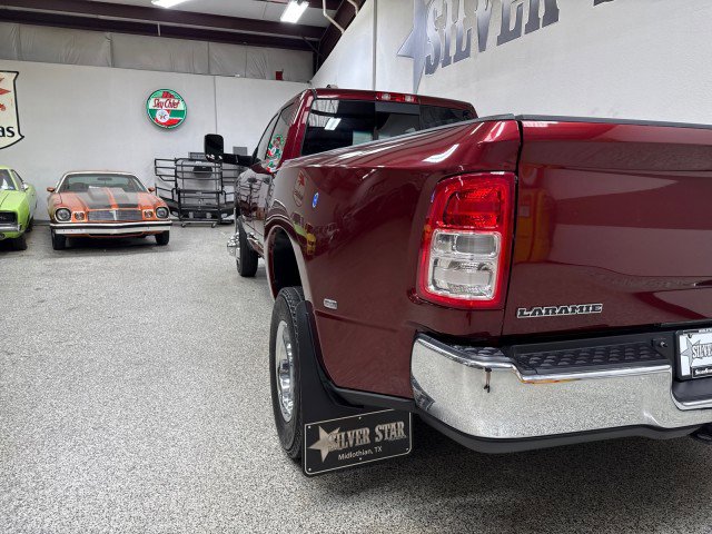 Used 2022 RAM 3500 Tradesman image 9