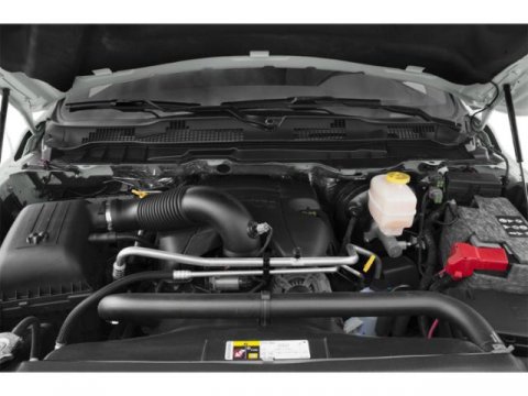 Used 2018 RAM 2500 Tradesman w/ Chrome Appearance Group image 16