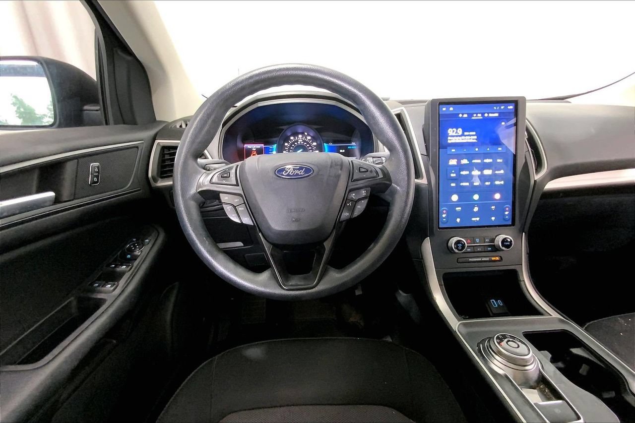 Used 2023 Ford Edge SE AWD/4WD image 14