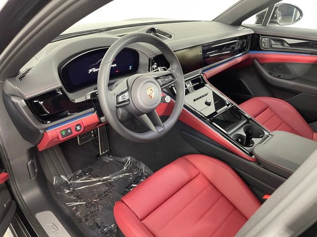New 2026 Porsche Panamera image 2