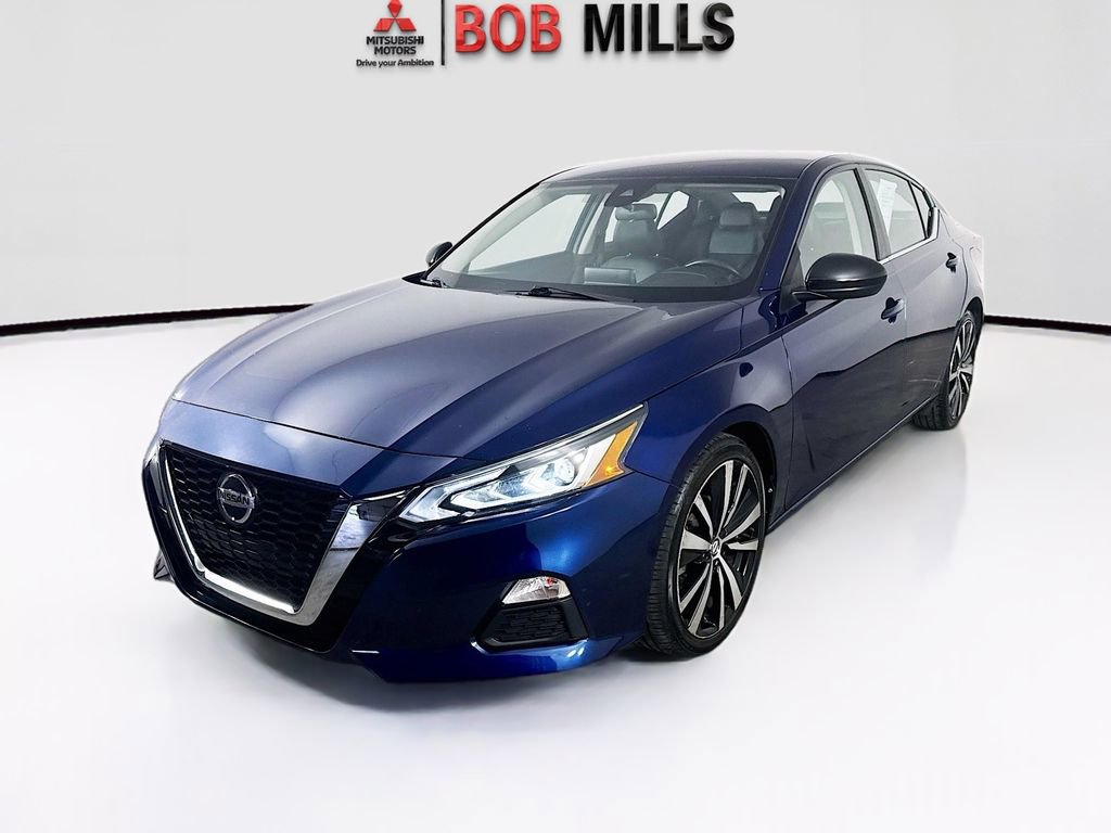 Used 2022 Nissan Altima 2.5 SR FWD image 3