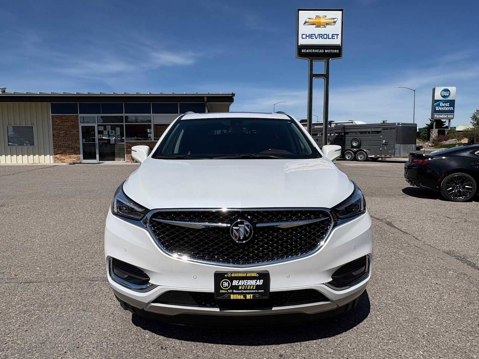 Used 2019 Buick Enclave Avenir w/ Avenir Technology Package AWD/4WD image 12