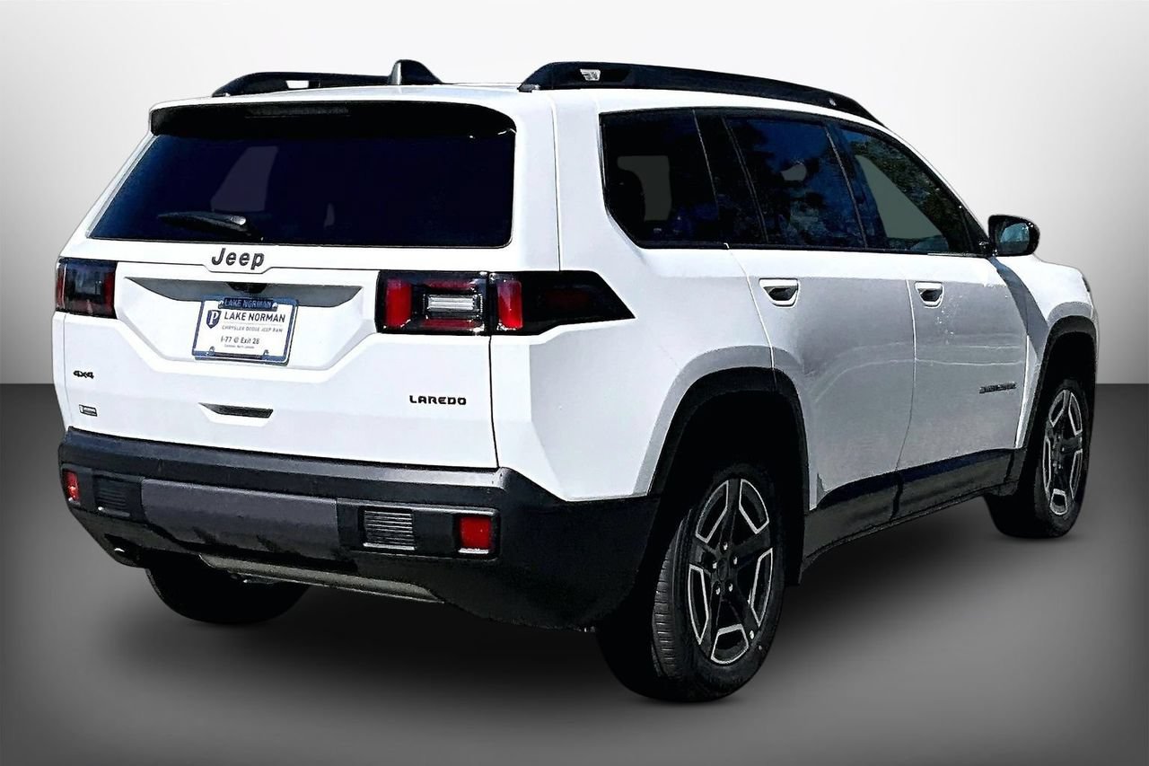 New 2026 Jeep Cherokee Laredo AWD/4WD image 8