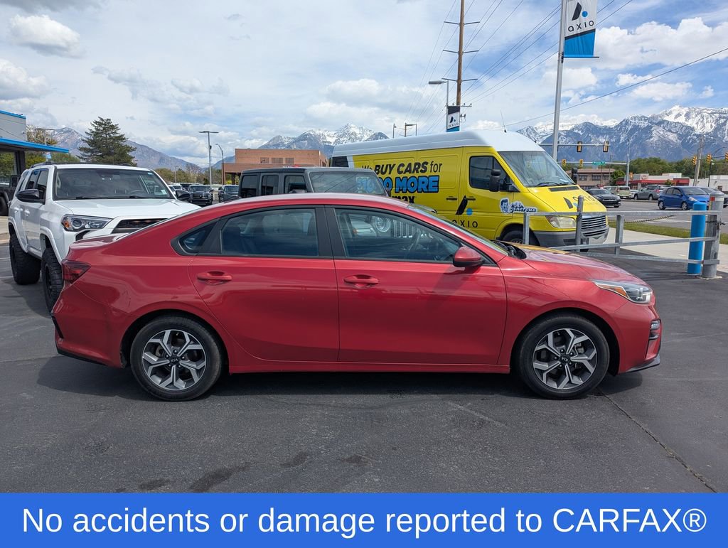 Used 2021 Kia Forte LXS FWD image 2