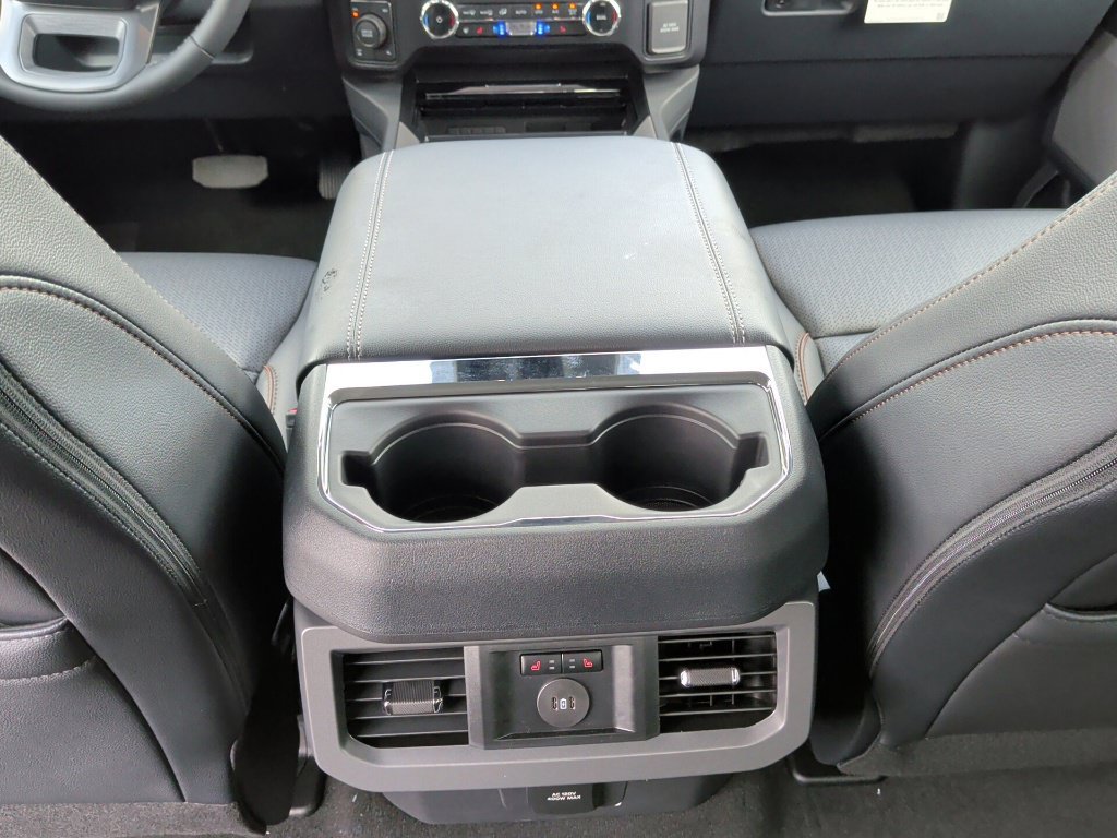 New 2027 Ford F250 Lariat w/ Black Appearance Package AWD/4WD image 40