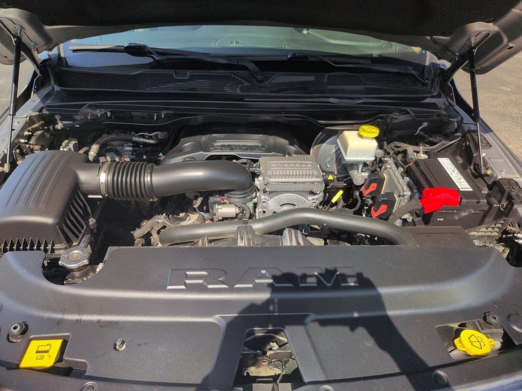 Used 2021 RAM 1500 Laramie AWD/4WD image 35