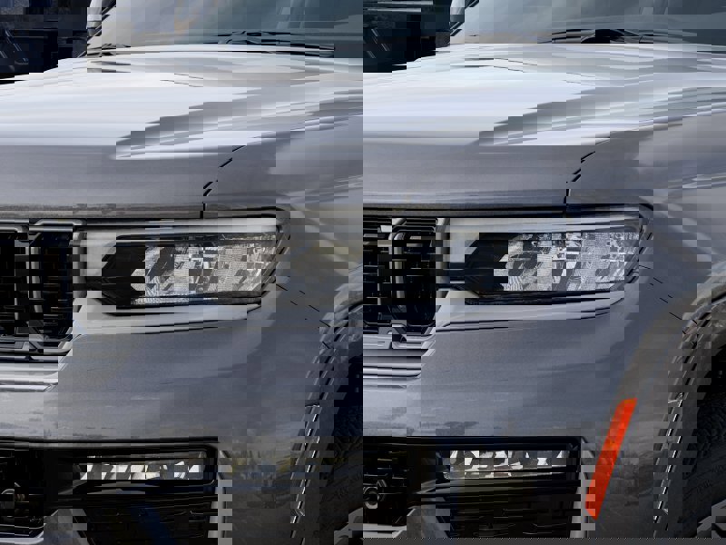 New 2026 Jeep Grand Cherokee Summit image 6