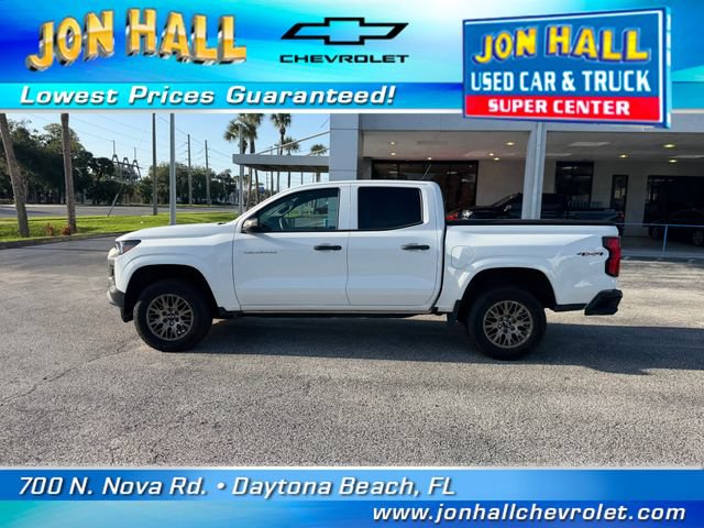 Used 2024 Chevrolet Colorado W/T w/ WT Convenience Package AWD/4WD image 4