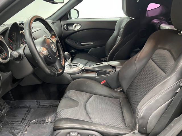 Used 2019 Nissan 370Z Coupe RWD image 20