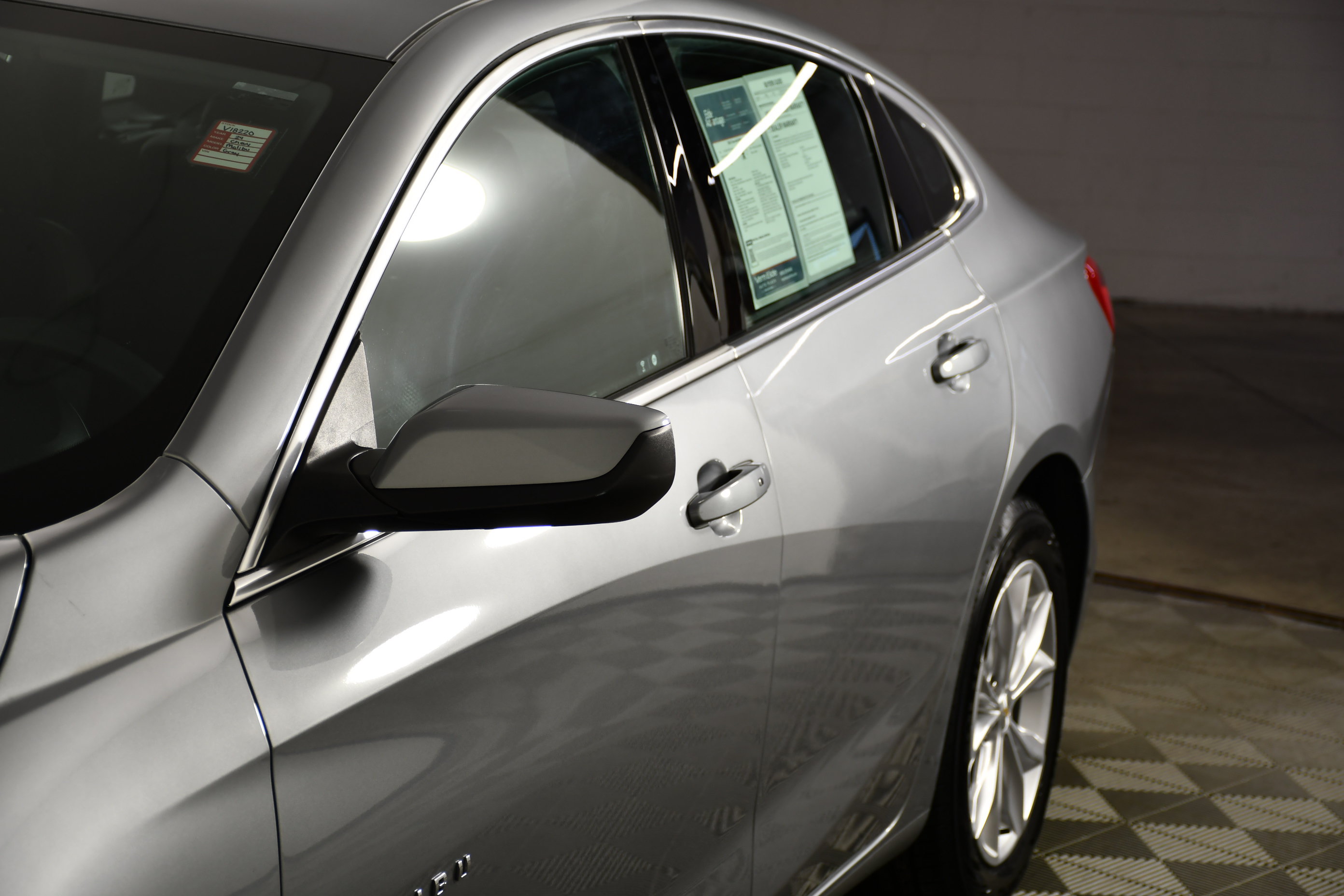 Used 2024 Chevrolet Malibu LT FWD image 13