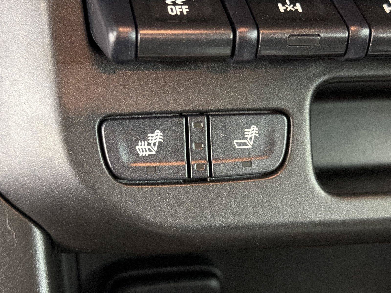 Certified 2022 Chevrolet Colorado ZR2 w/ ZR2 Midnight Special Edition AWD/4WD image 28