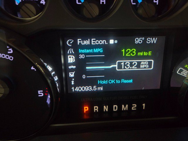 Used 2015 Ford F250 XLT w/ XLT Premium Package AWD/4WD image 43