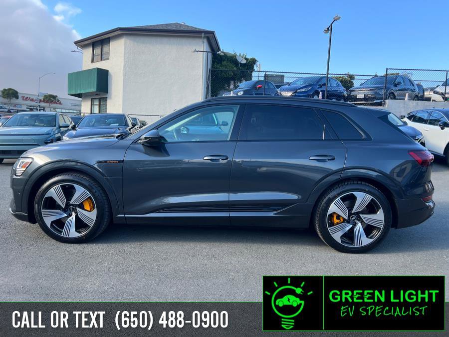 Used 2023 Audi e-tron Premium Plus w/ Premium Plus Package image 8