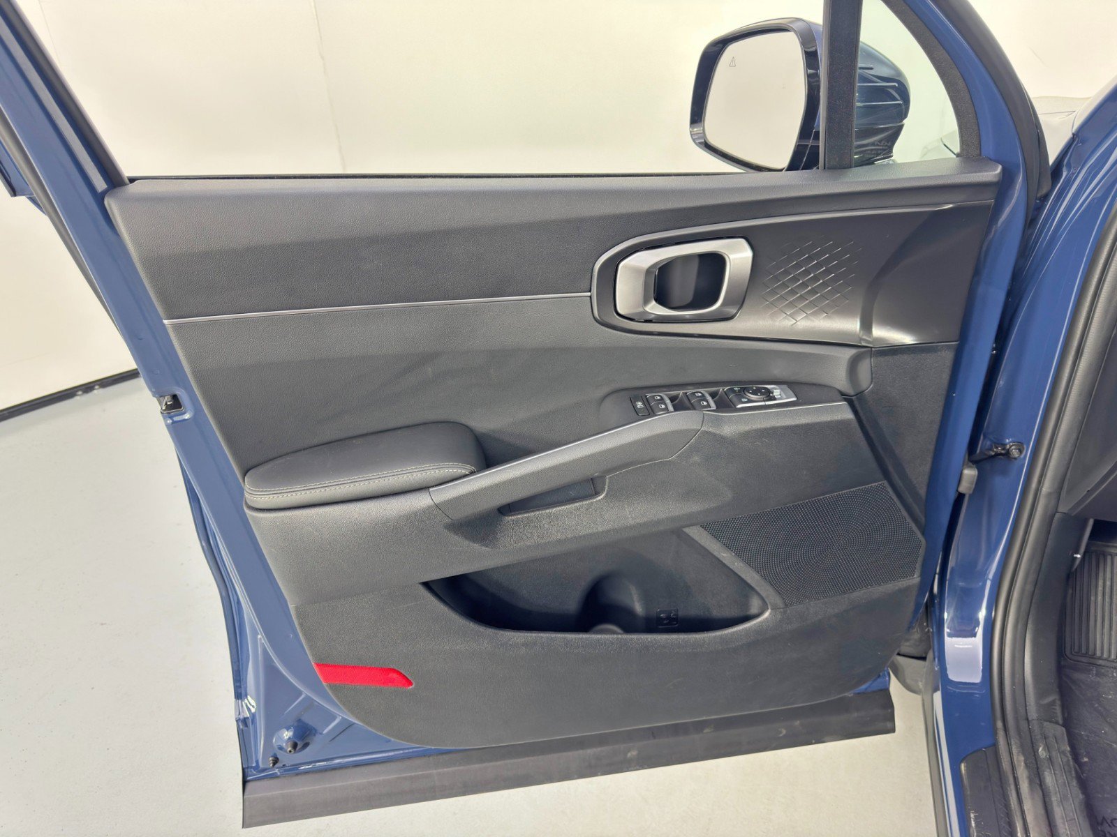 Used 2024 Kia Sorento S w/ Panoramic Sunroof Package AWD/4WD image 38