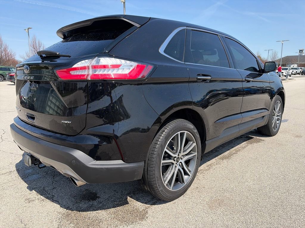 Used 2023 Ford Edge Titanium w/ Class II Trailer Tow Package AWD/4WD image 7