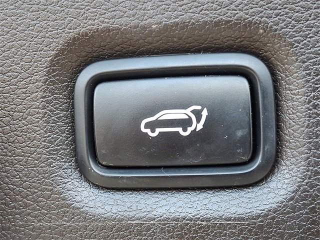 Used 2020 Hyundai Santa Fe Limited image 27